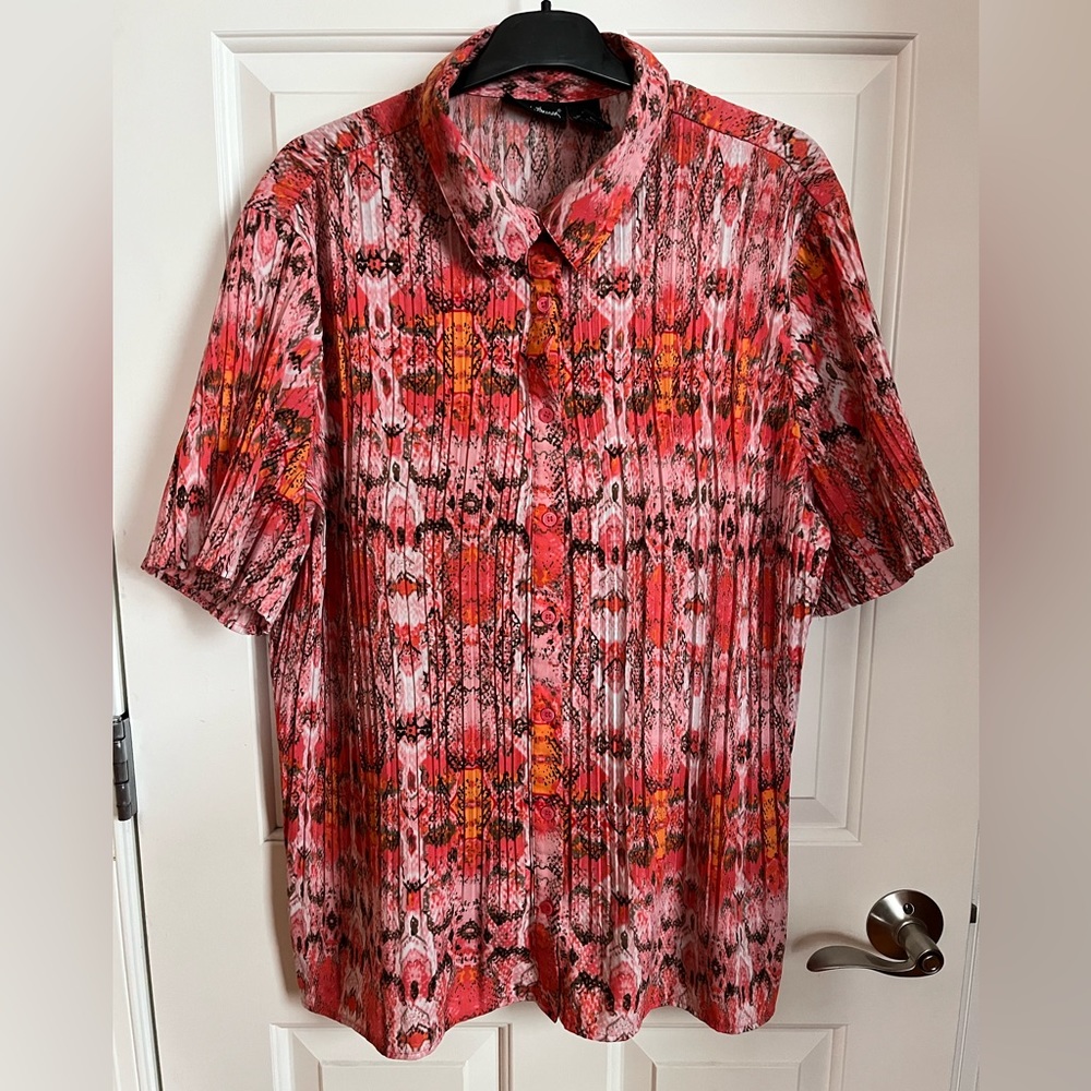 Maggie Barnes 1X blouse
